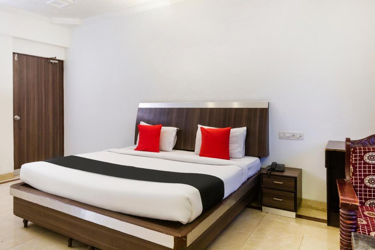 Capital O 69831 Hotel Mount Heera Chennai Extérieur photo
