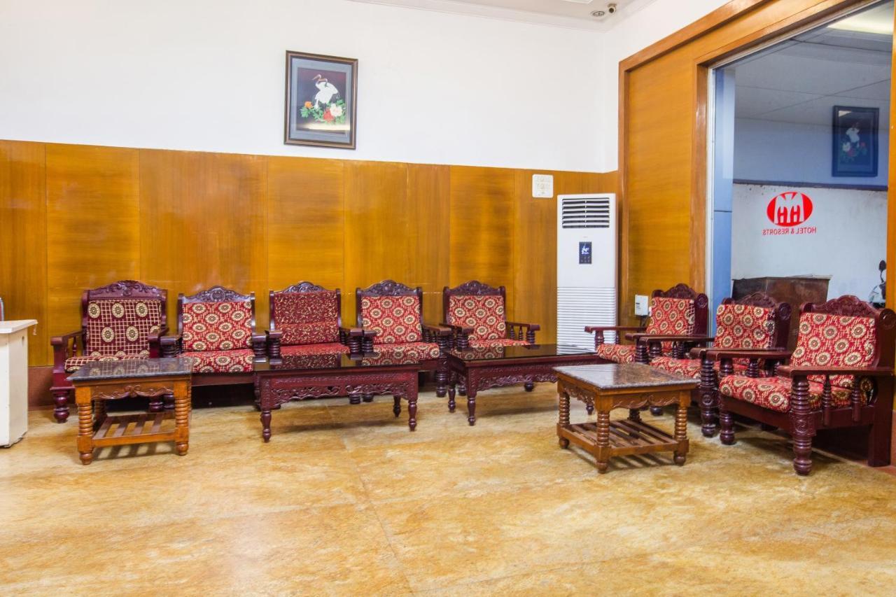 Capital O 69831 Hotel Mount Heera Chennai Extérieur photo