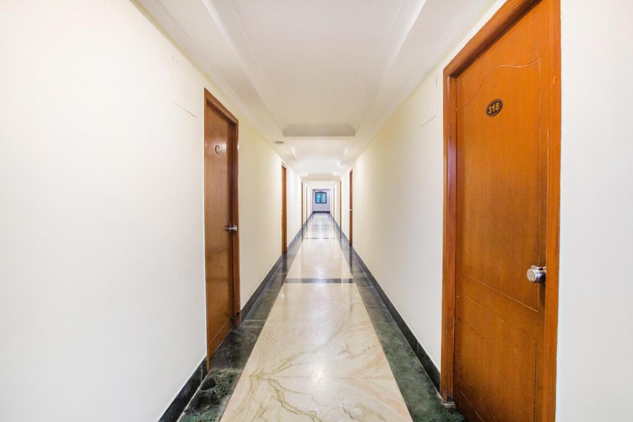Capital O 69831 Hotel Mount Heera Chennai Extérieur photo