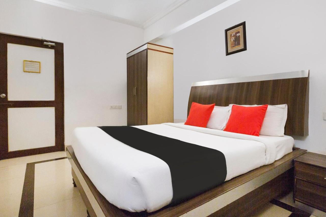 Capital O 69831 Hotel Mount Heera Chennai Extérieur photo