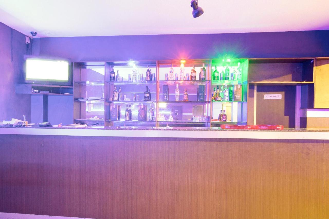 Capital O 69831 Hotel Mount Heera Chennai Extérieur photo