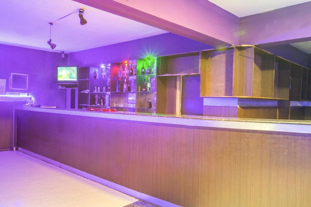 Capital O 69831 Hotel Mount Heera Chennai Extérieur photo